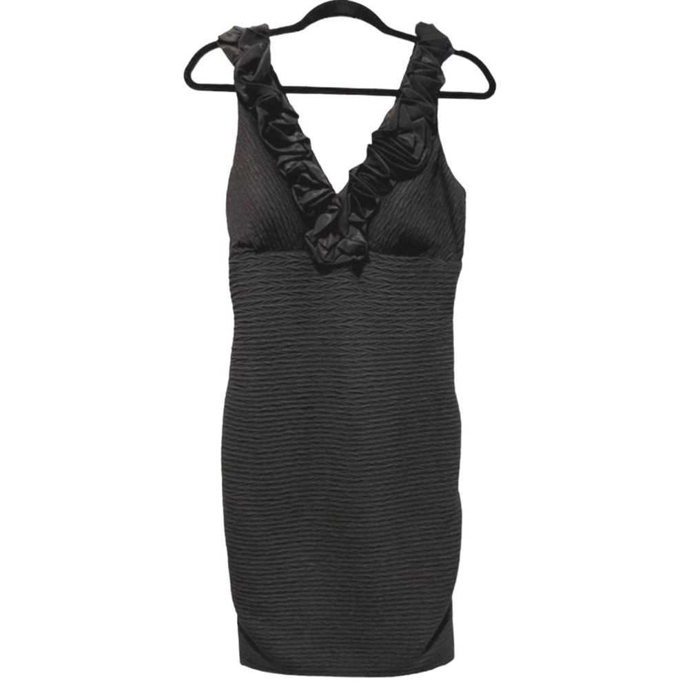 Romeo & Juliet Couture Black Textured Ruffle V-Neck Bodycon Mini‎ Dress Medium